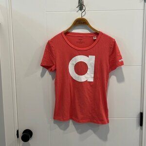 Adidas vintage slim fit short sleeve T-shirt size small